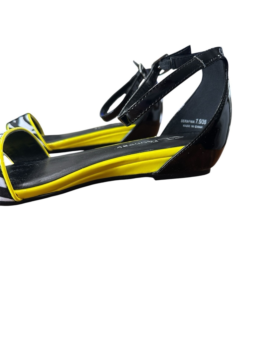 CL by Laundry Serafina Flat Ankle Strap Sandals Zebra Print Neon Yellow Size 7.5 - Picture 5 of 7